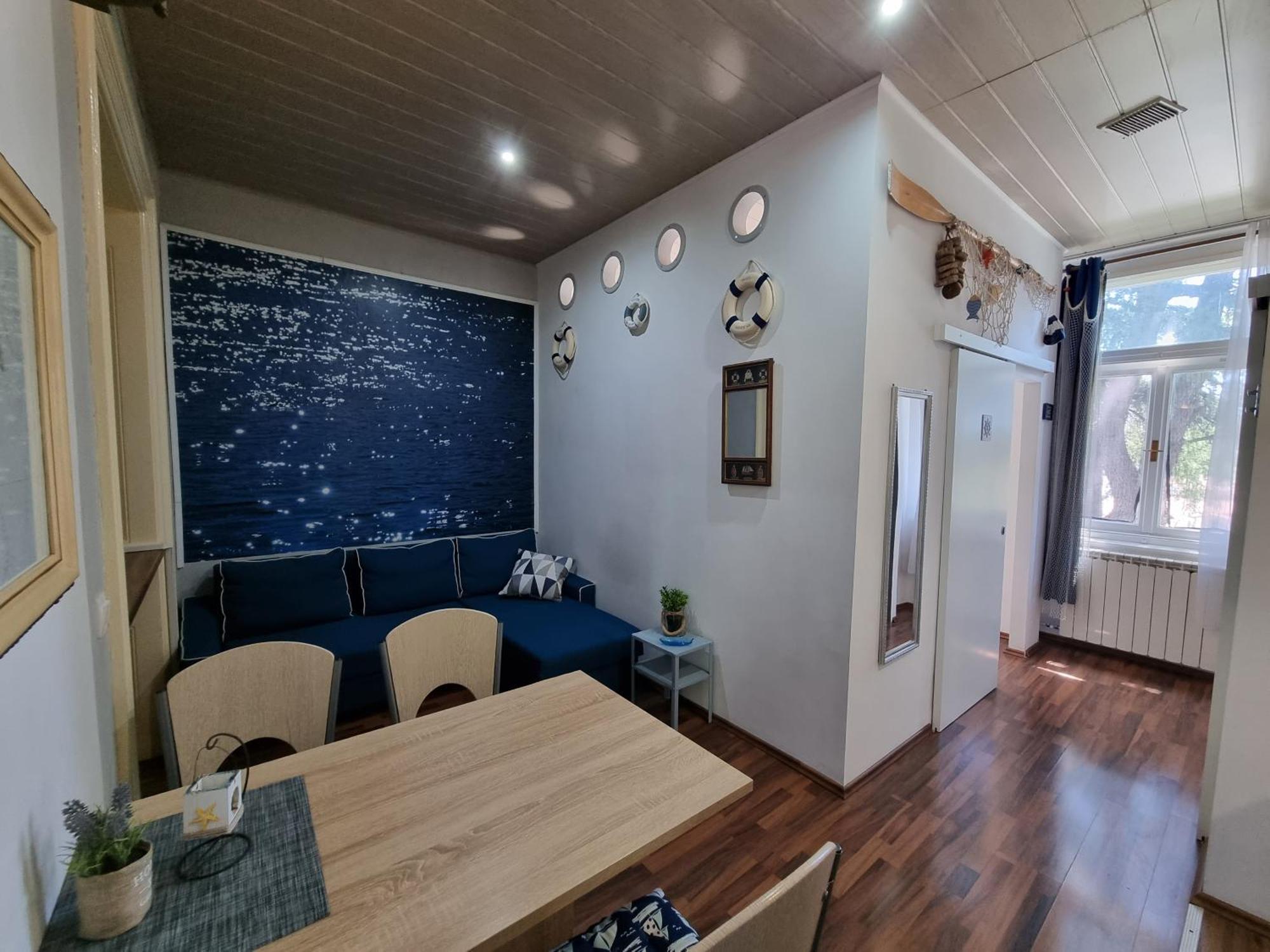 Subcastrum Apartments Pula Bagian luar foto